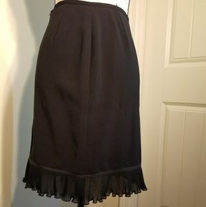 NWT RUFFLE ME SKIRT